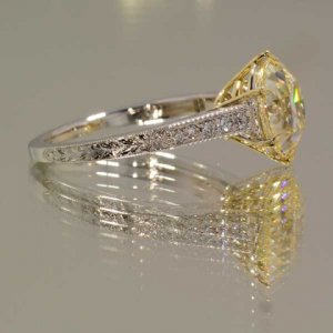 wink-custom-engagement-ring-video__1_.jpg