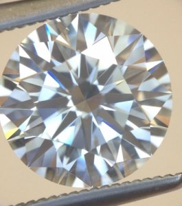 2ct_round.jpg