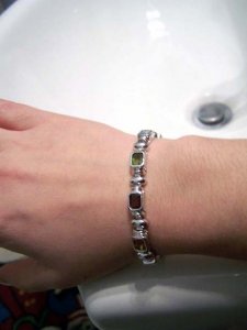 bracelet2treysar.jpg