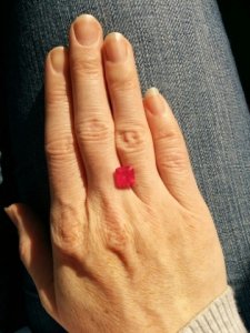handsun1.jpg handsun1.jpg