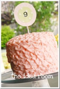 theruffled9cake.jpg