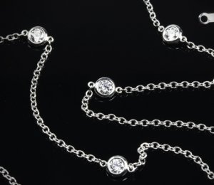custom-whiteflash-by-the-yard-necklace-in-platinum-by-whiteflash_36785_f-3_-_version_2.jpg