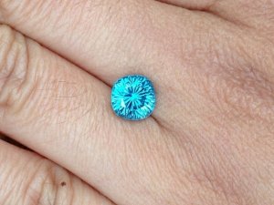 274_zircon.jpg