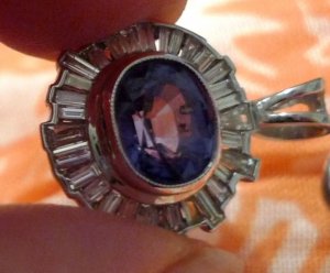 spinelpendantcloseup.jpg
