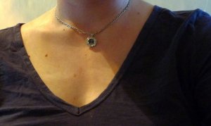 spinelpendantneckshot.jpg
