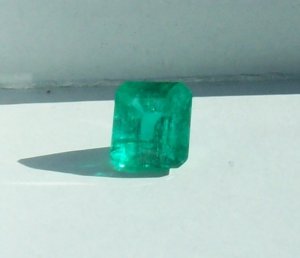 084_emerald.jpg