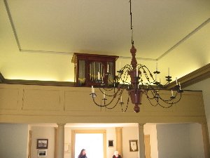 chapel4.JPG