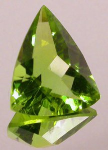 Peridot 3.4 ct..jpg