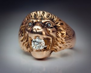 gold_diamond_lion_ring.jpg