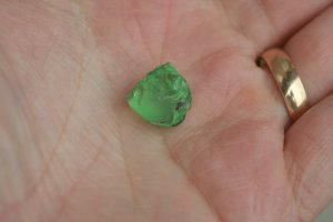 jw_mint_garnet_rough.jpg jw_mint_garnet_rough.jpg