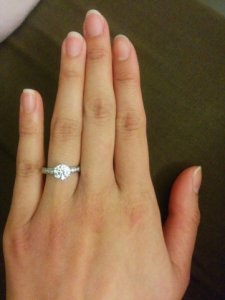 ering_hand_2.jpg ering_hand_2.jpg