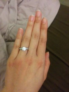 ering_hand_3.jpg ering_hand_3.jpg
