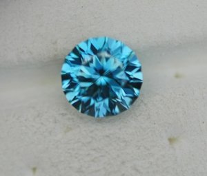 mc_zircon_3.jpg
