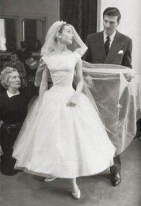 audrey_hepburn_wedding_0.jpg audrey_hepburn_wedding_0.jpg