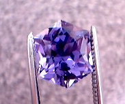 sapph_206pt_octagon_purple_1.jpg