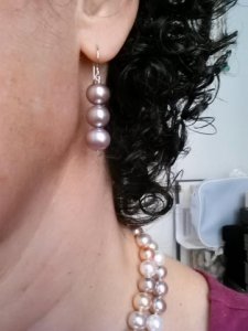 poj_metallic_lavender_earring.jpg