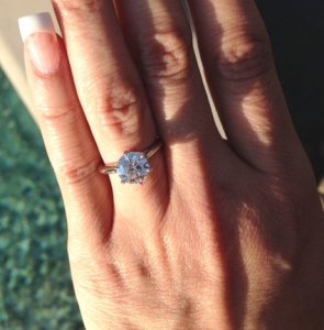 ringtop2.jpg