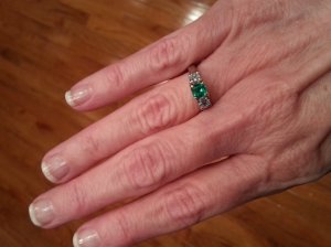 emerald_hand_2.jpg