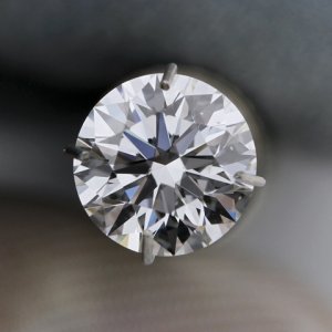 rounddiamondpicture.jpg