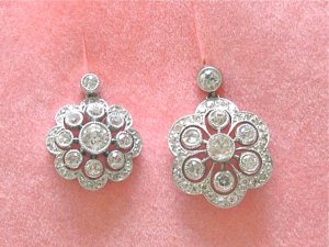 comparisonifantiqueearrings.jpeg comparisonifantiqueearrings.jpeg