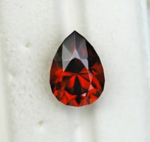 redzircon.jpg redzircon.jpg