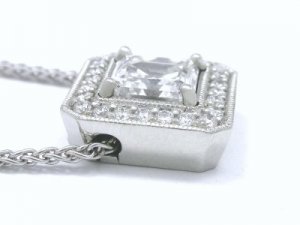 pendant_as_1.jpg