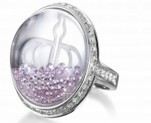 royal-asscher-starsofafrica-floating-dia.jpg