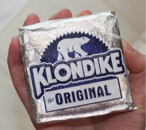 frosty_metallic_klondike_bar_wrapper.jpg