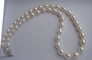 oval_9697.jpg