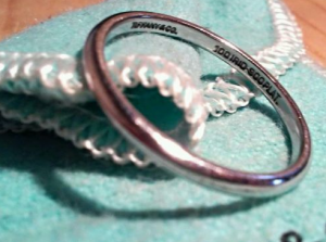 Irid plat tiffany shop