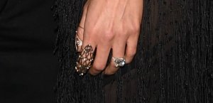2-maggie-q-engagement-ring-picture-dylan-mcdermott-engaged-0114-getty-w724.jpg
