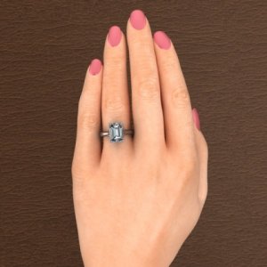 250emeraldcuton450hand.jpg