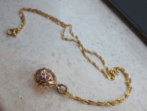 gold-egg-pendant-mochiko42-22.jpg