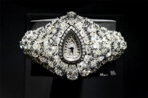 graff-40m-watch.jpg graff-40m-watch.jpg