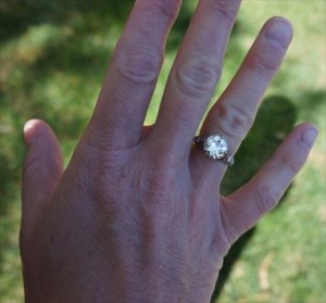 red_potato_hand_shot_top_down_1.jpg