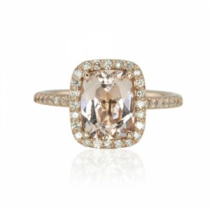 cushioncutmorganiteanddiamondsinglehalorosegoldring2-800x800.jpg