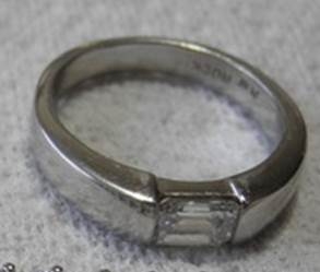 dbl_modern_halfbezel_ec.jpg