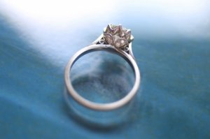 erika-winters-designs-grace-solitaire-2-profile.jpg