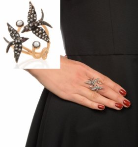 aida-bergsen-learge-bird-ring-model-587x626.jpg