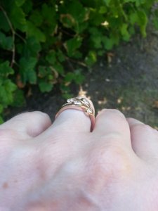 rose_gold_swirl_ring_009.jpg