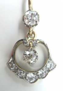 closeupsantiagoearring.jpg