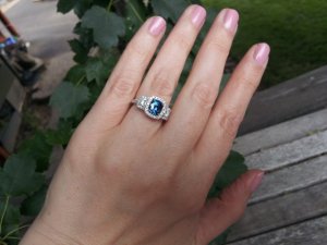 sapphirering1.jpg
