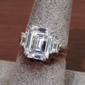 diamondscene_605330379413009869_13772700.png