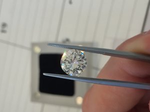 diamond_2__carbon_0.jpg diamond_2__carbon_0.jpg