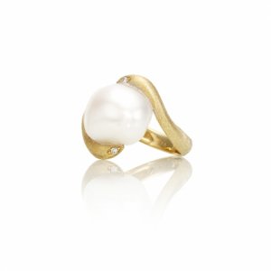 yvel_18k_satin_yg_10-11mm_keshi_0.jpg