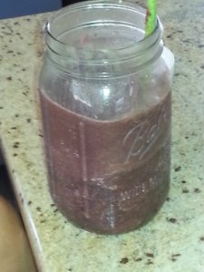 smoothieinmasonjar.jpg