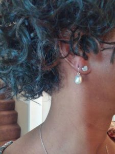 pearl_earrings1.jpg