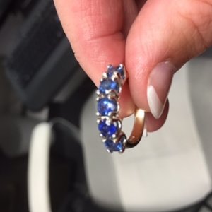 5stone_sapphire7.jpg
