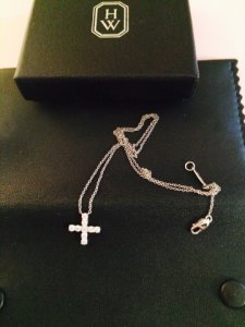 harry-winston-harry-winston-symbols-mini-diamond-cross-necklace-8527294-0-0.jpg