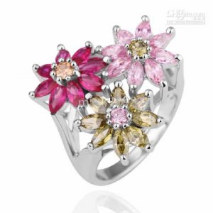 beauty-3-flower-ring-quality-crystals-jewelry.jpg beauty-3-flower-ring-quality-crystals-jewelry.jpg